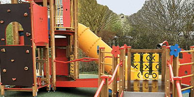 Aire de jeux inclusive pour enfants malades